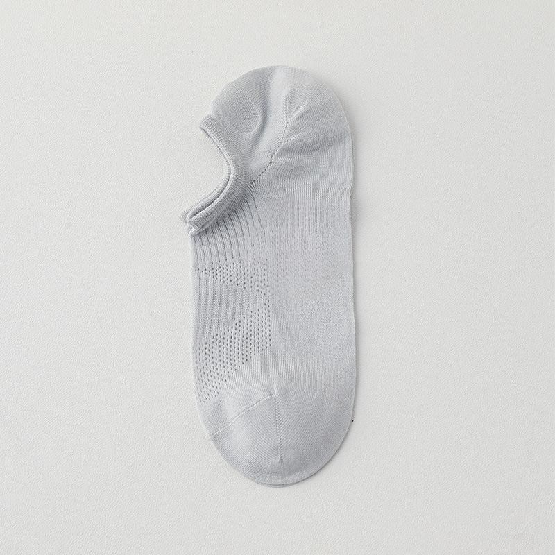 

Мужские летние тонкие однотонные прохладные влагоотводящие бесшовные сетчатые дышащие носки-невидимки 1 pair светло-серый