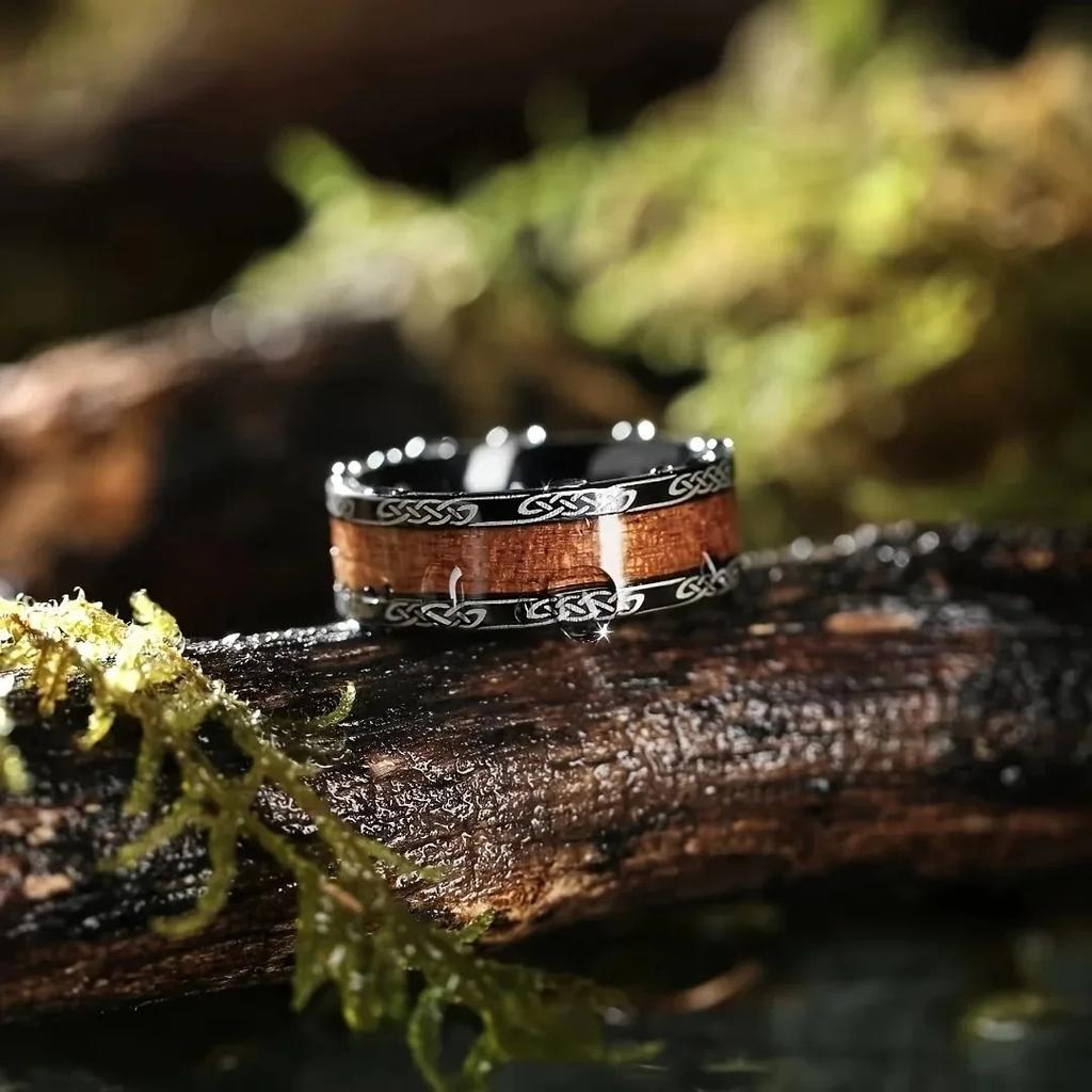 Fashion 8MM Black Color Stainless Steel Rings For Men Women Domed Koa Wood Inlay Promise Rings Wedding Engagement Jewelry Gift