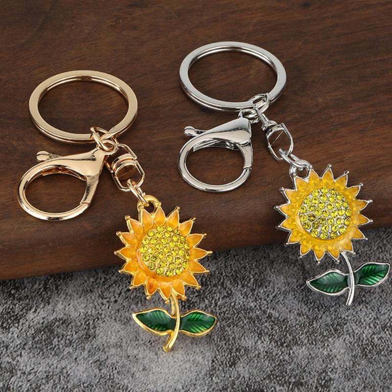 Sunflower Themed Keychain Metal Construction Flower Key Holder Lightweight Portable Fashion Jewelry Gift