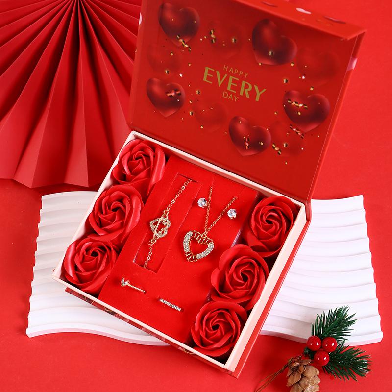 Valentine's Day Mother's Day Women's Day Light Luxury Business Gift Set Necklace Earrings Ring Bracelet Mom