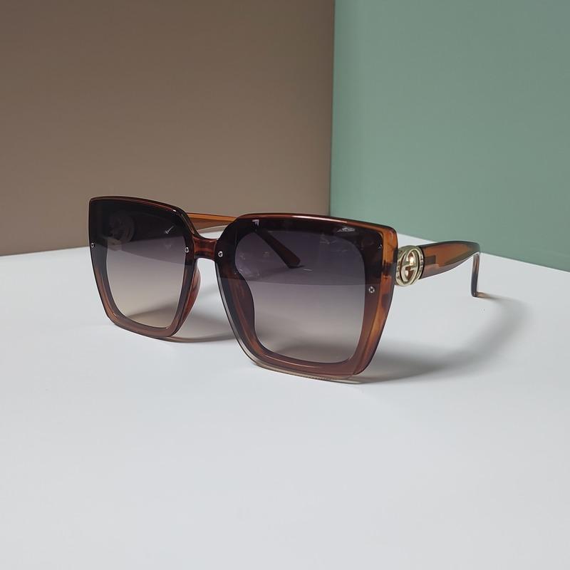 

Luxury Glamour Brand Sunglasses For Women And Men Oversize Square Designer Sun Glasses Unisex Rimless Eyewear Uv400