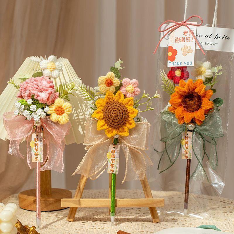 Crochet Flower Pen Black Ballpoint Pen Woven Bouquet Pens Black Ballpoint Artificial Flower Stationery Pen Teachers ' Day Gifts