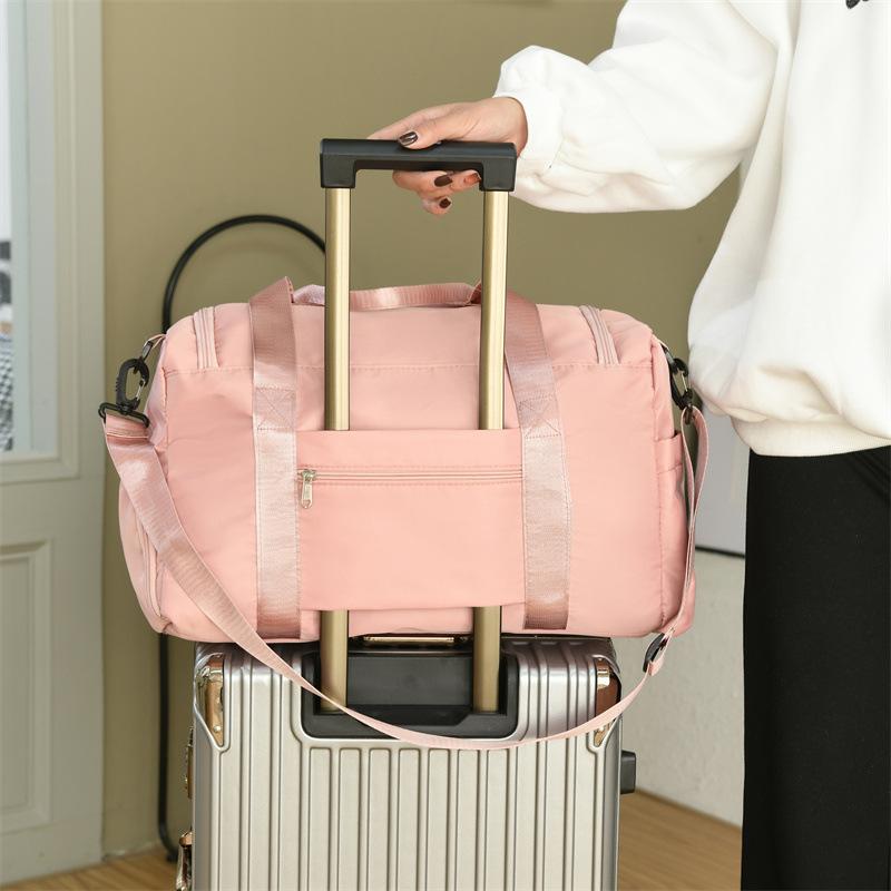 Simple and fashionable travel bag New simple casual large-capacity handbag Sports travel fitness bag