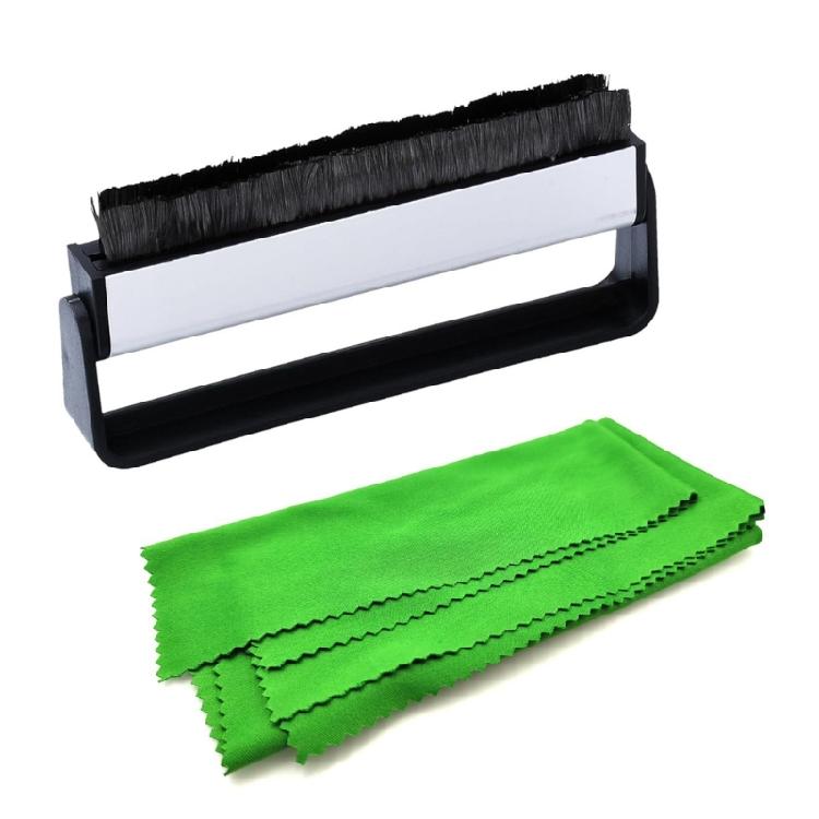 

1 Set Carbon Fiber Cleaner Anti Static Cleaning Brush with 30x30cm Large Size Cleansing Cloth for LPs Records 1