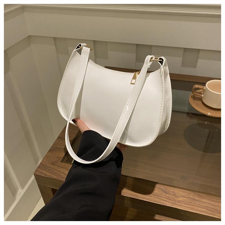 Women's 2024 Patent Leather Minimalist Shoulder Bag – Solid Color, Versatile, Fashionable, Casual Underarm Style