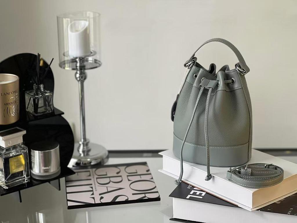 High-End Genuine Leather Patchwork Bucket Bag: Drawstring, Fashionable Design, Women’s Simple Casual Crossbody Handbag