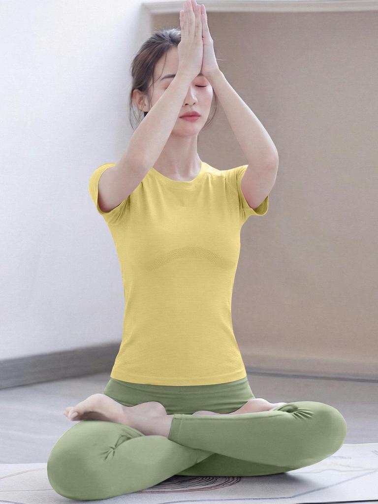 Women's Yoga Macaron Short Sleeve Set 2026