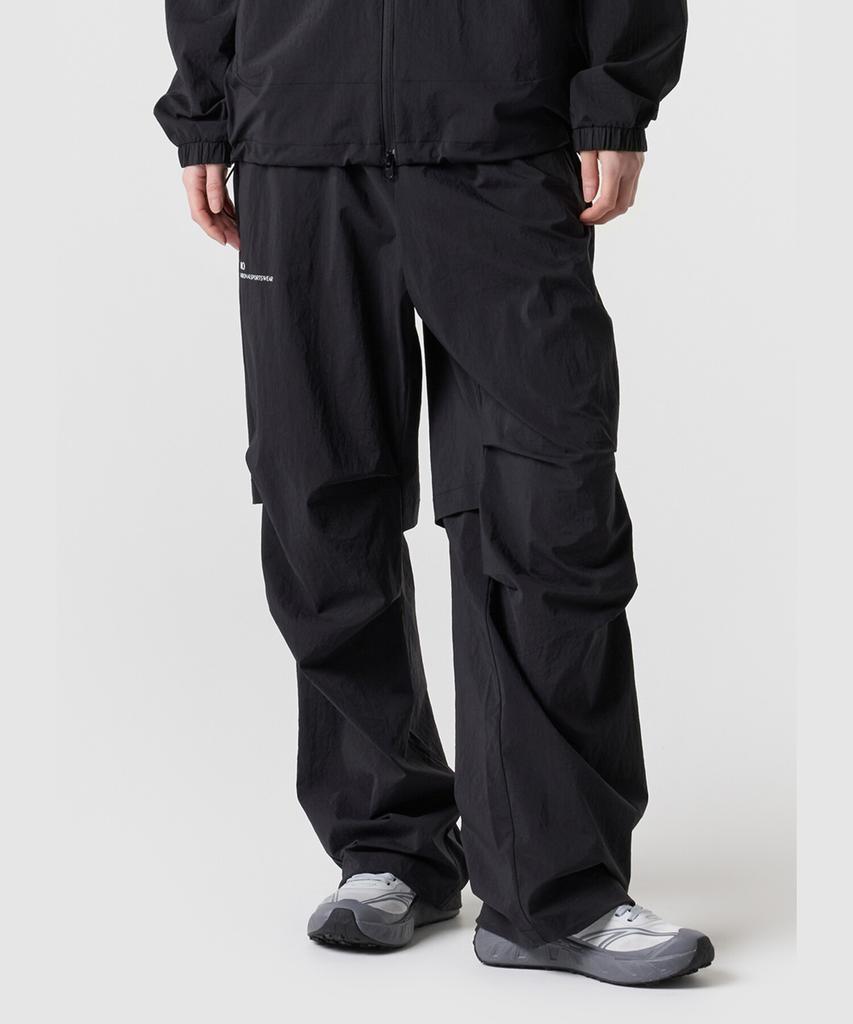 UMBRO All-Round Ventilation Parachute Wide Jogger 2-Way Pants Black Ur121Spt29