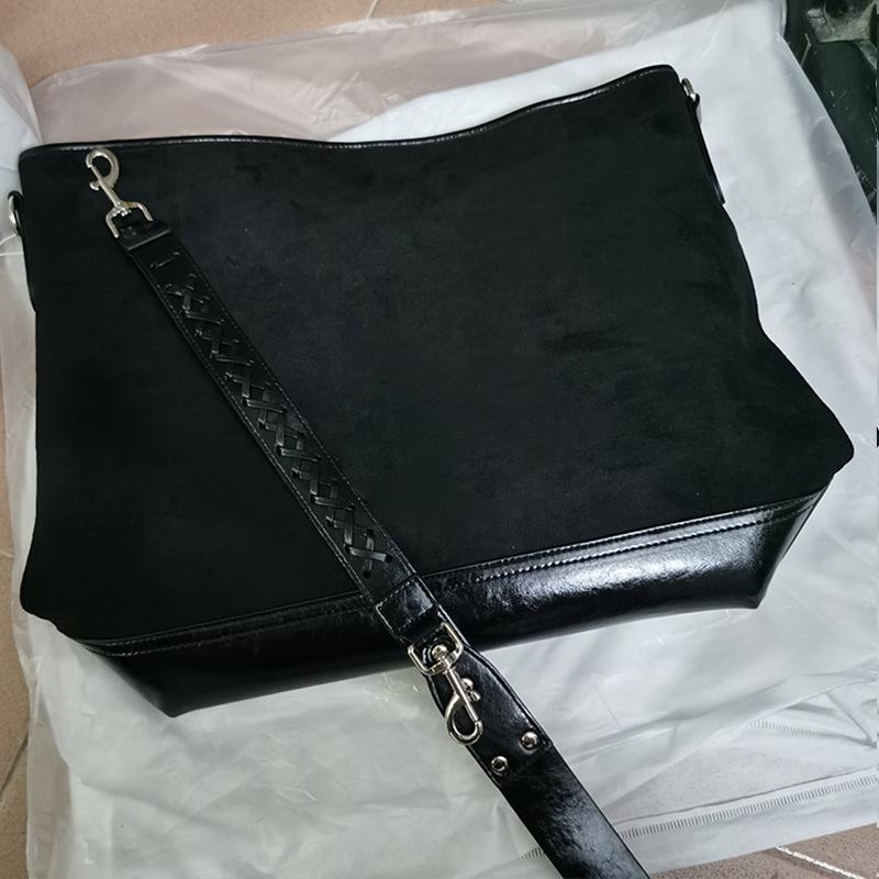 2025 Suede Hobo Bag: Genuine Leather, Large Capacity, Single Shoulder, Autumn/Winter Tote.