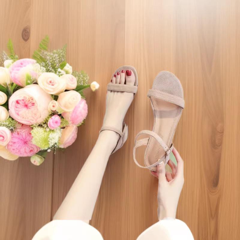 Women's Summer 2026 Mid-Heel Chunky Sandals with Single Strap – Perfect for Pairing with Skirts