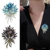 Brooch Irregular Wheat Design Sparkling Rhinestones Zinc Alloy Lapel Pin Sweaters Collars Hats Bags Coats Scarves Badge Versatile Accessory