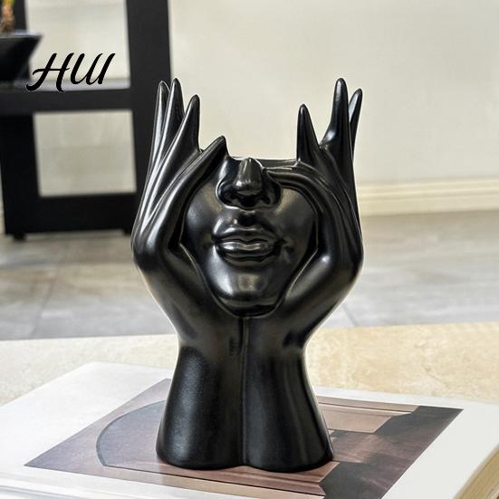 Abstract Face Design Plastic Pen Holder Creative Sculpture Large Capacity Art Supplies Organizer Desktop for Pens Erasers Crayons Markers Makeup Brush