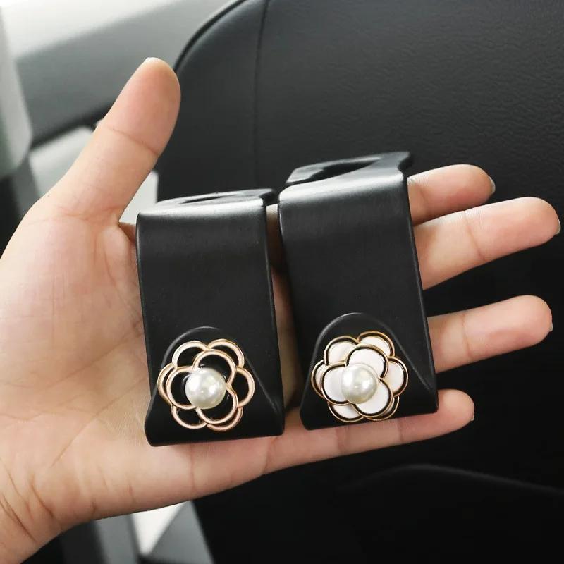 Cute Car Seat Back Hooks Diamond Camellia Flowers Decor Cartoon Bears Car Interior Storage Hook Handbag Hanging Holder Hook