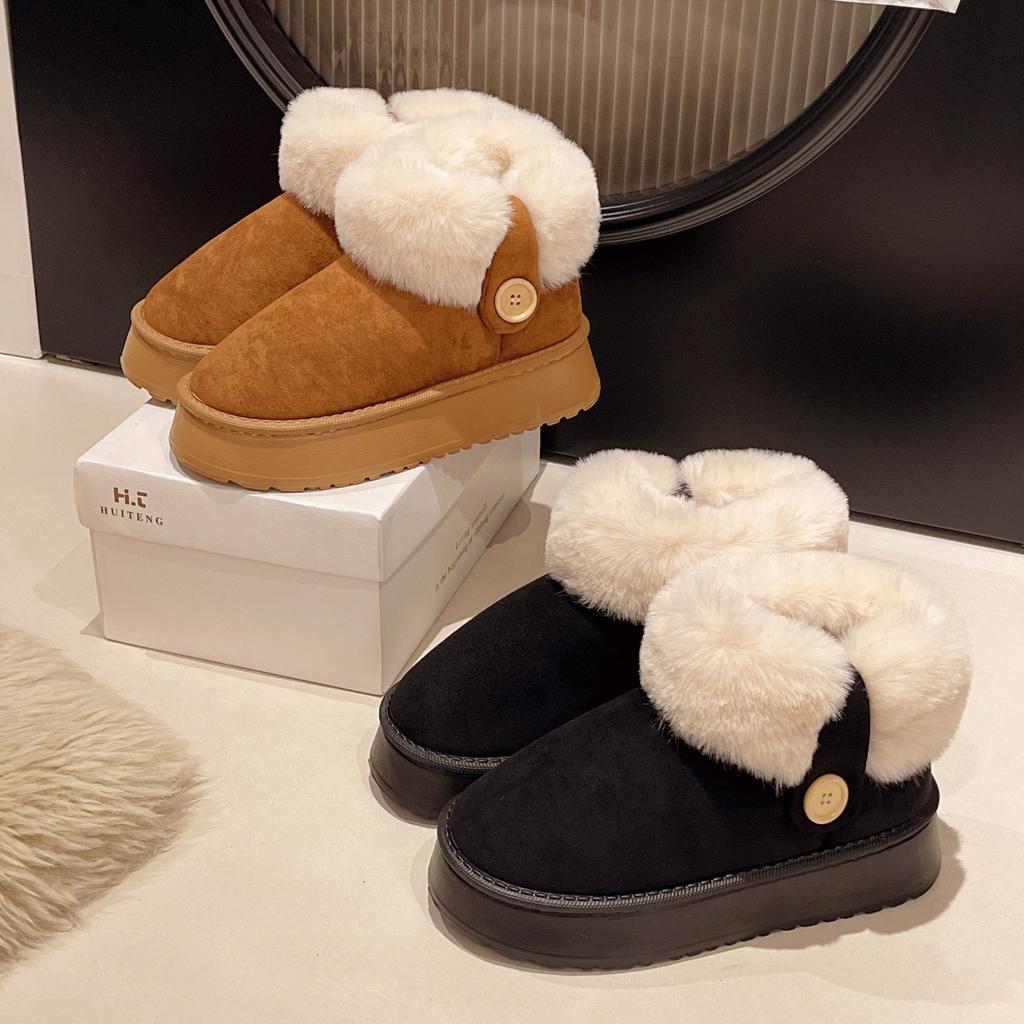 Bottes de neige à semelles épaisses pour femmes 2024 hiver chaussures en coton du Nord-Est empilées et épaissies avec un pied sur les chaussures en peluche de pain