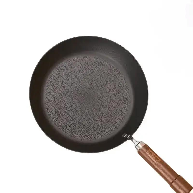 Zhang Xiao Quan Hammered Refined Iron Frying Pan 26cm