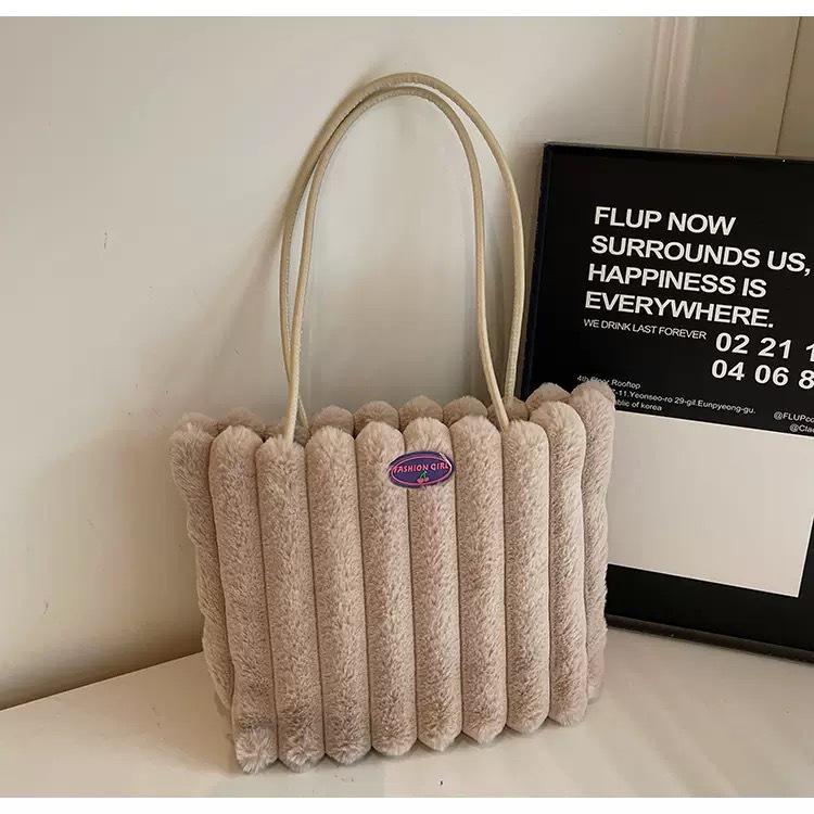 

Women s Large Capacity Furry Tote Bag - Versatile Cross-Border Commuter Handbag 32x24x10 cm хаки