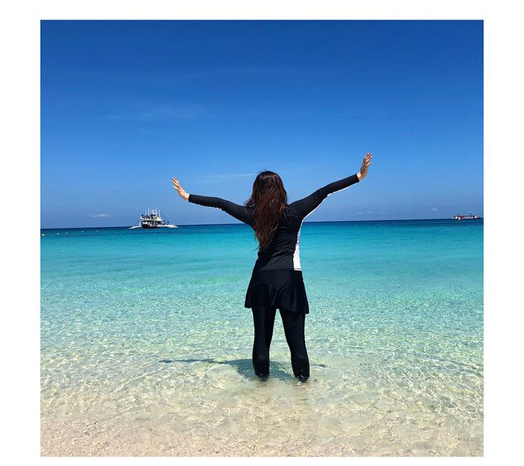 Plus-Size Women's Two-Piece Diving Suit, XL, Long Sleeves & Pants, Sun Protection, Slimming, Jellyfish-Resistant, 5-Piece Set
