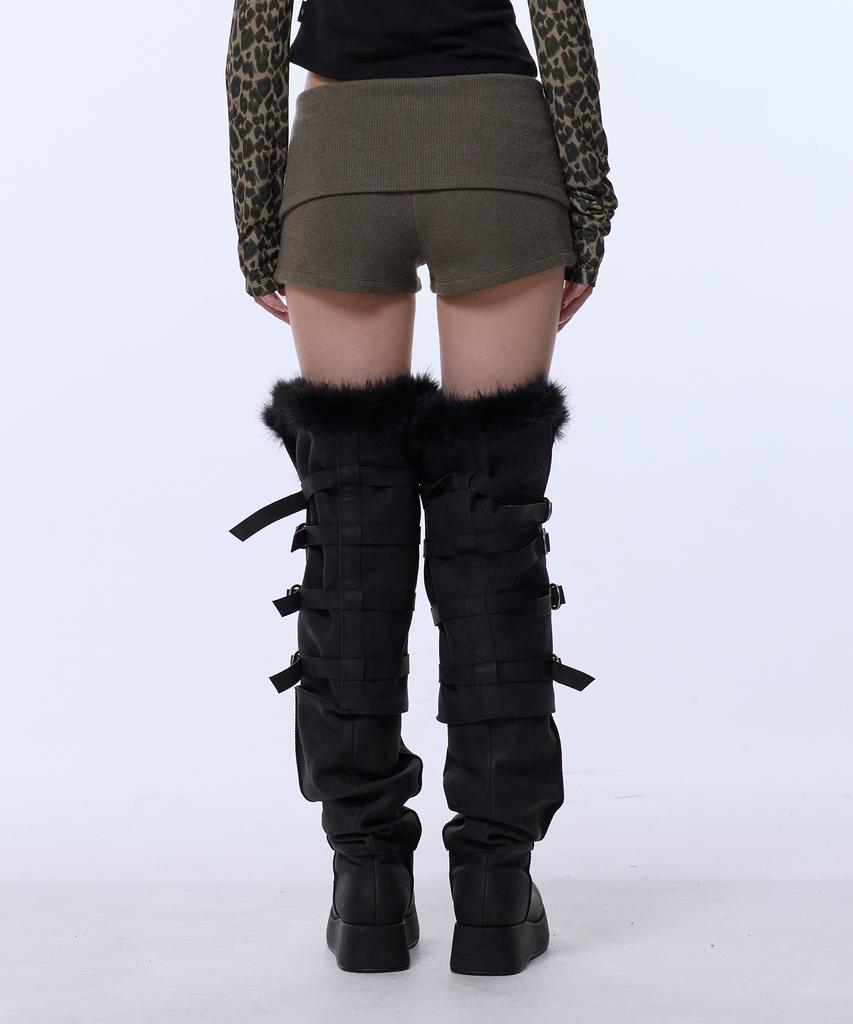 GILAARCHIVE 4-Button Knit Shorts_Khaki