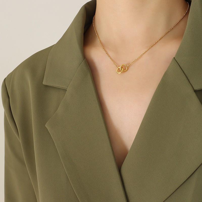 Geometric Interlocking Circle Pendant Necklace Titanium Steel Chain Men Women Couple Minimalist Hip Hop Style