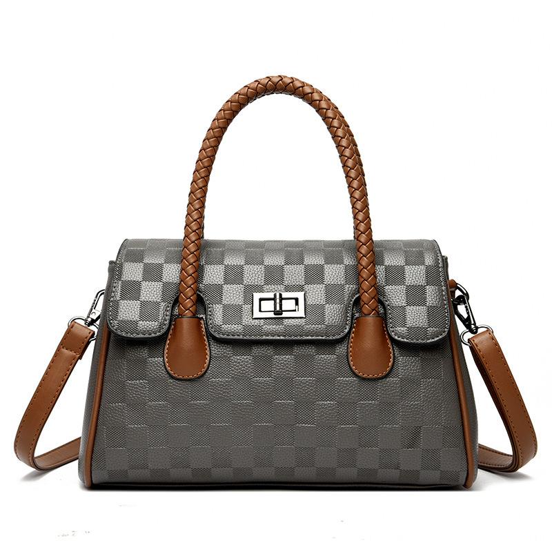 

Soft leather European and American women s crossbody handbag 2025 new atmospheric gift for mom fashion middle-aged women s bag large capacity серый