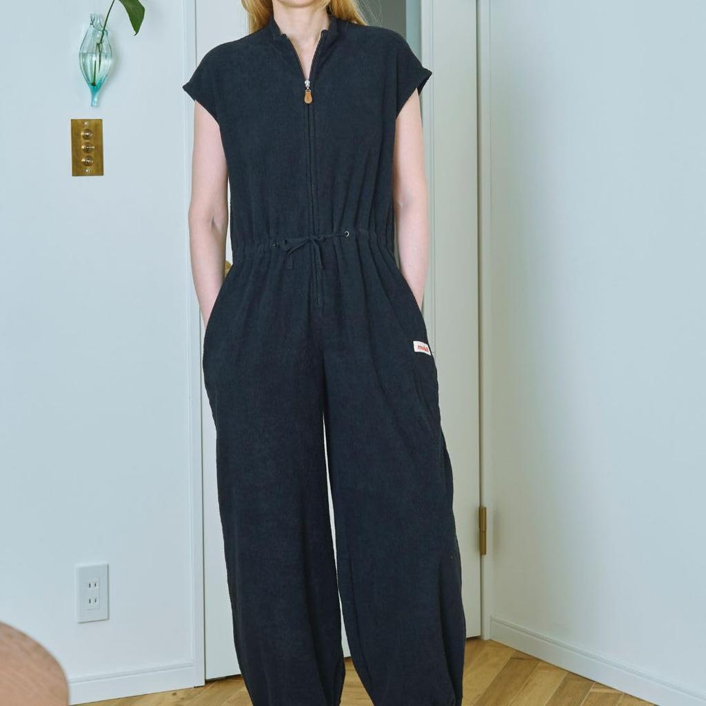 Entspannende Erholungsbekleidung Frottee Größe L Saugfähige Pappe Offizielle Kleidung Kleid, Doppelseitiger Jumpsuit, Loungewear, Pyjama, Einteilige Loungewear,