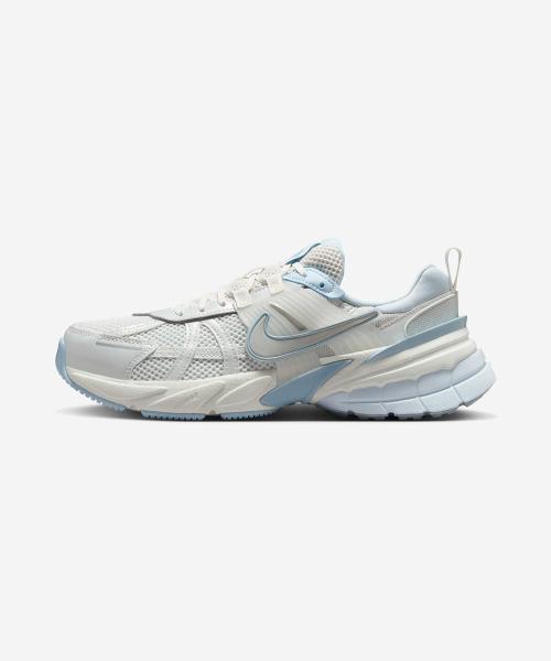 Nike V2K Run W - Platinum Tint: Summit White: Light Smoke Grey FD0736-009