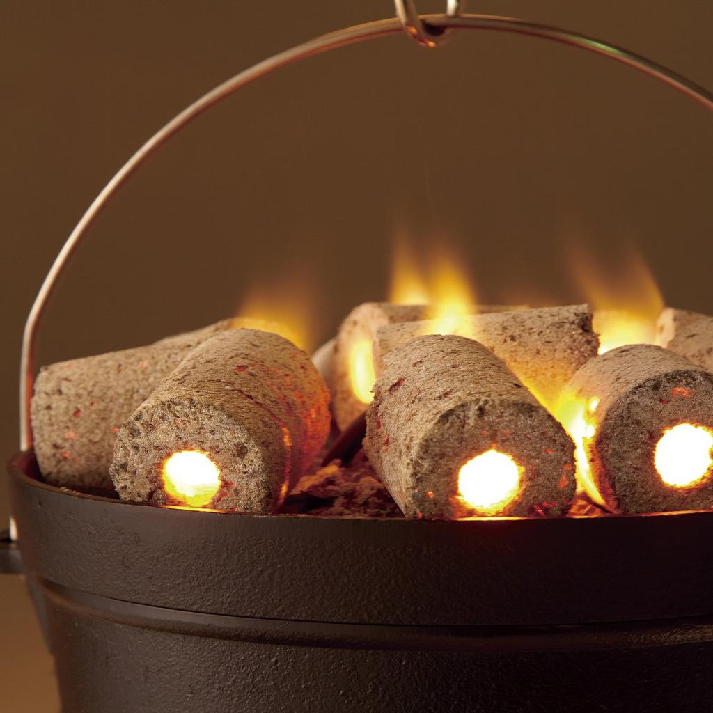 LOGOS Ecococologos Dutch Charcoal 30ml Solid Fuel (83100105), Eco-Friendly Charcoal, Ignites in 1 Minute, Commercial Use