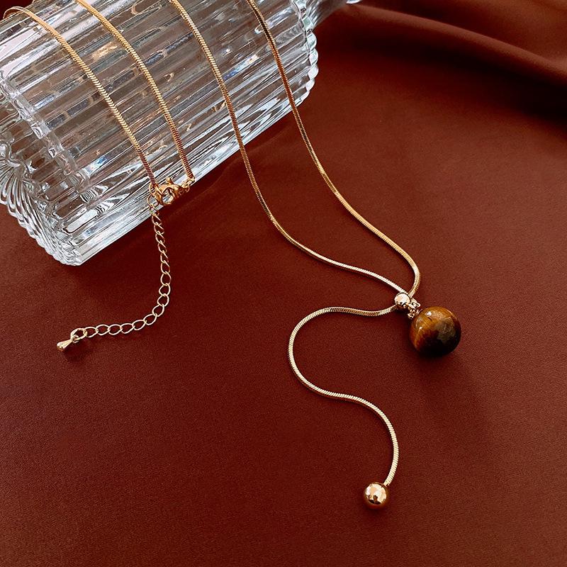 Retro Tiger Eye Stainless Steel Necklace - Light Luxury, Versatile Clavicle Chain Jewelry