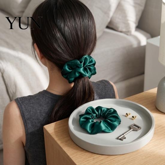 Practical Hair Ties for Small Items Pocket Scrunchies with Hidden Zipper Women, Elastic Tie Multi-functional Storage Keys And Coins, Satin Accessories