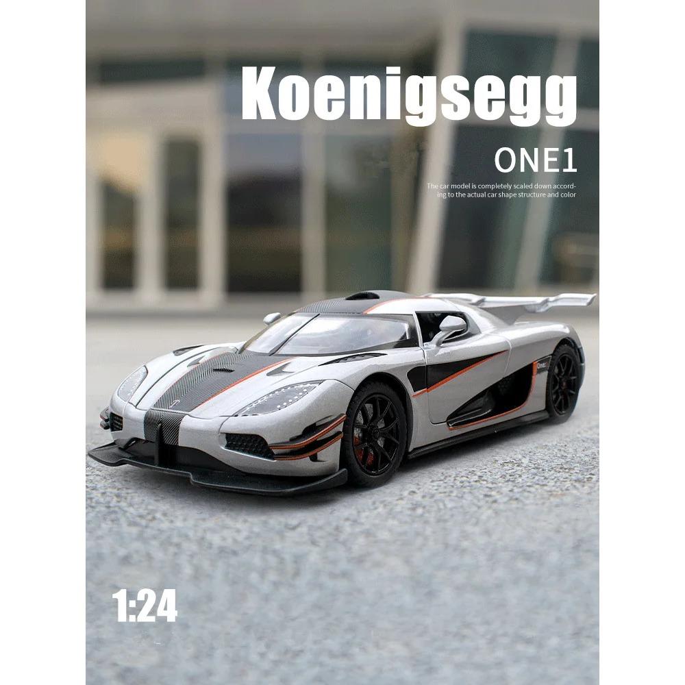 1/24 Koenigsegg ONE 1 Model sportovního auta z hliníkové slitiny Odlévaný kovový model závodního auta Vysoká simulace Zvuk a světlo Dětské hračky Dárek