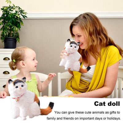 Realistico Peluche Gatto Seduto con Collare Morbido Soffice Cotone PP Imbottito Gattino Animale Peluche Bambola Decorazione Casa Regalo di Compleanno per Bambini Fidanzata