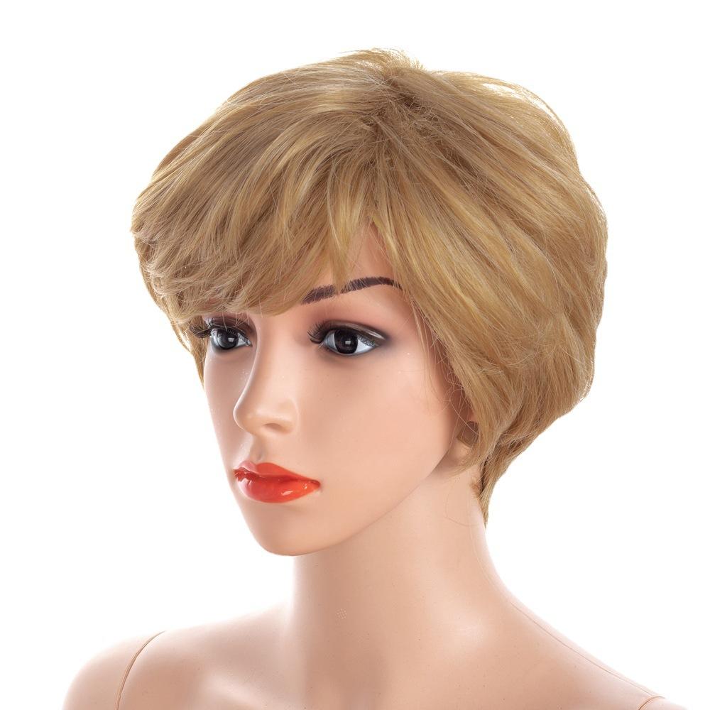 Ladies Layered Wig With Bangs Short Blonde Wigs for Women Synthetic Hair Daily Cosplay Party Wig Heat Resistant Fibre Wig