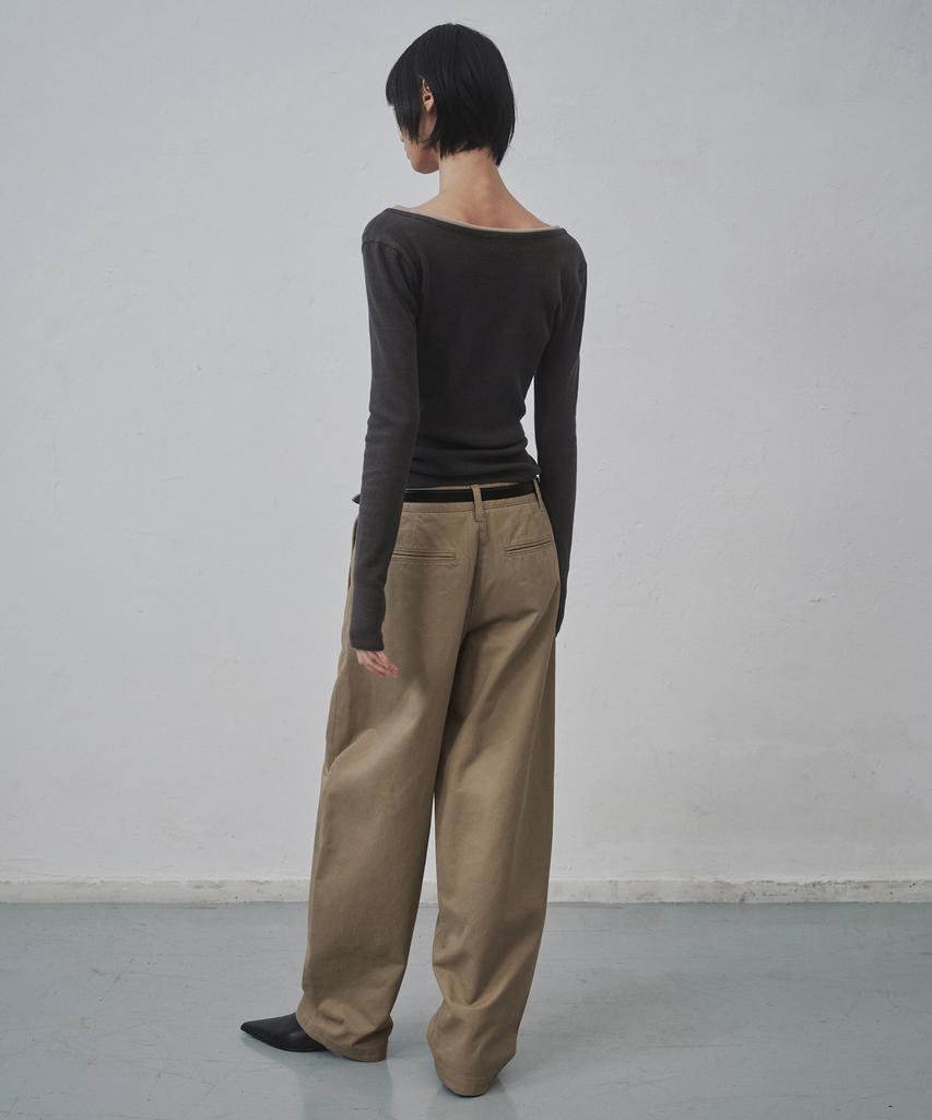 MUSINSA STANDARD WOMAN Curved Chino Pants [Beige]