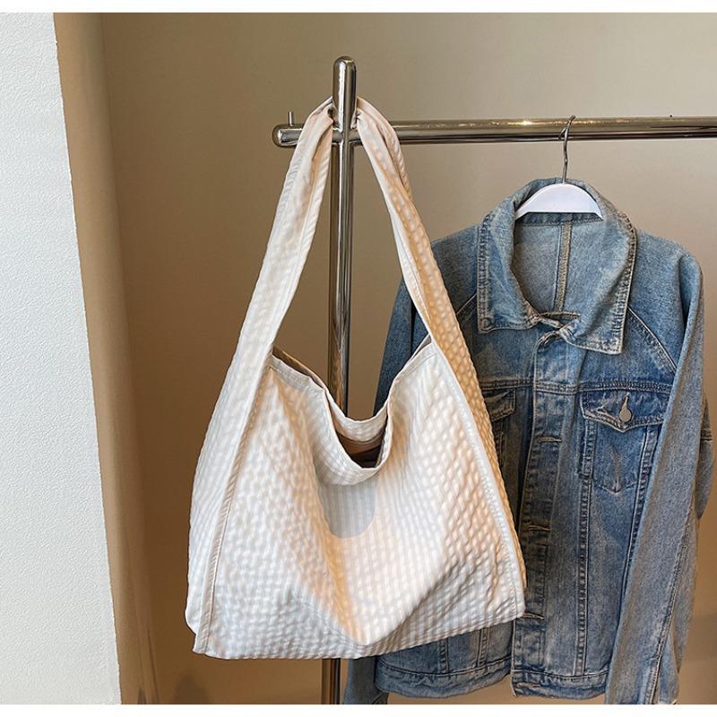 Large-capacity Tote Bag, Leisure Commuting Big Bag, Women's Summer New College Student Class Canvas Bag