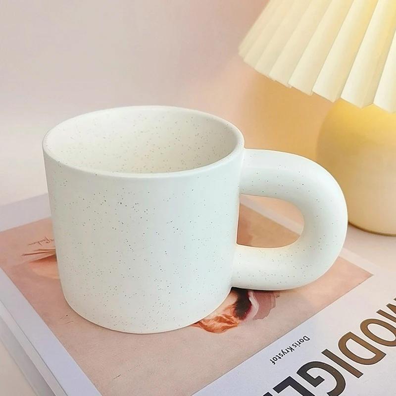 Nordic Black and White Ceramic Mug Home Office Water Cup Coffee Cup Simple Fat Handle Couple Cup Creative Kitchen Bar Supplies