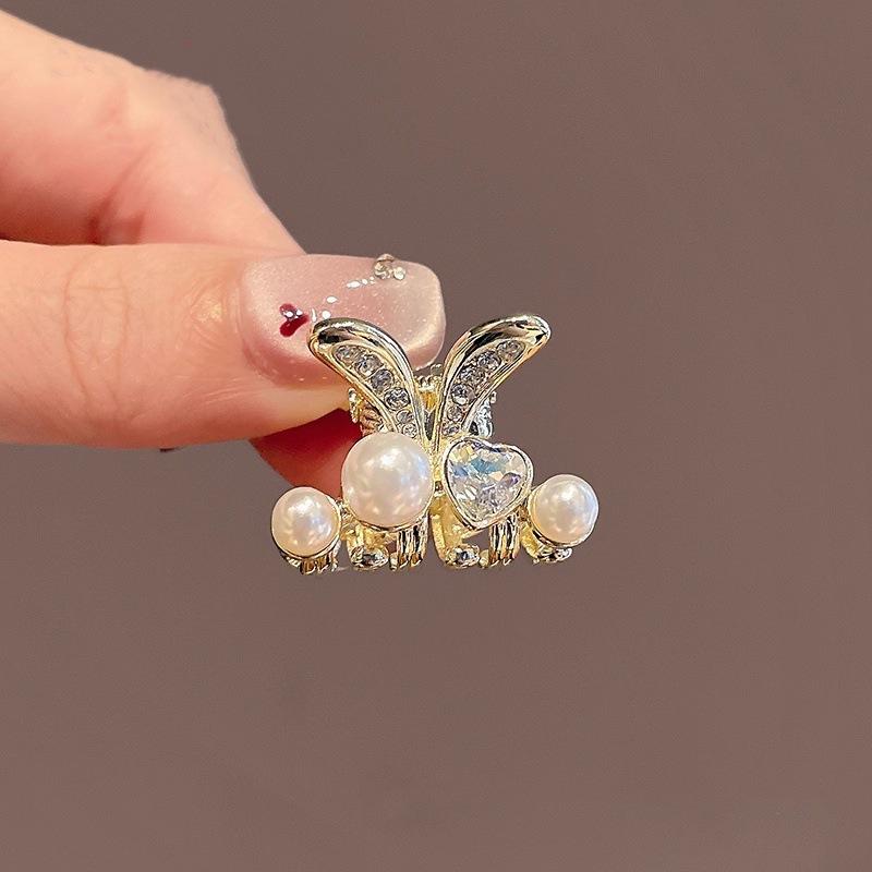 Elegant Rhinestone Pearl Bunny Ear Hair Clip for Women