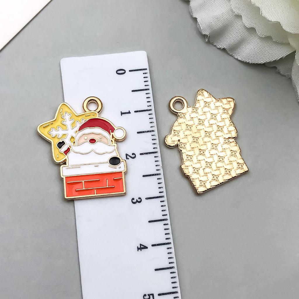 Christmas Drip Oil Jewelry Kit: Santa, Snowman, Bell, Reindeer Pendants for Bracelets & Keychains