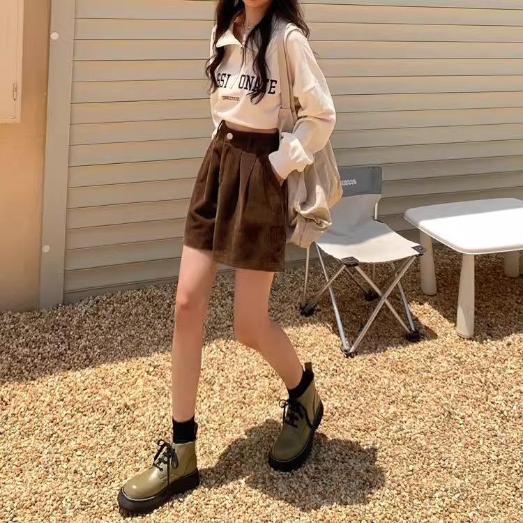 Women's Corduroy Loose Wide-Leg Shorts 2023 Autumn/Winter Korean A-line Petite Style