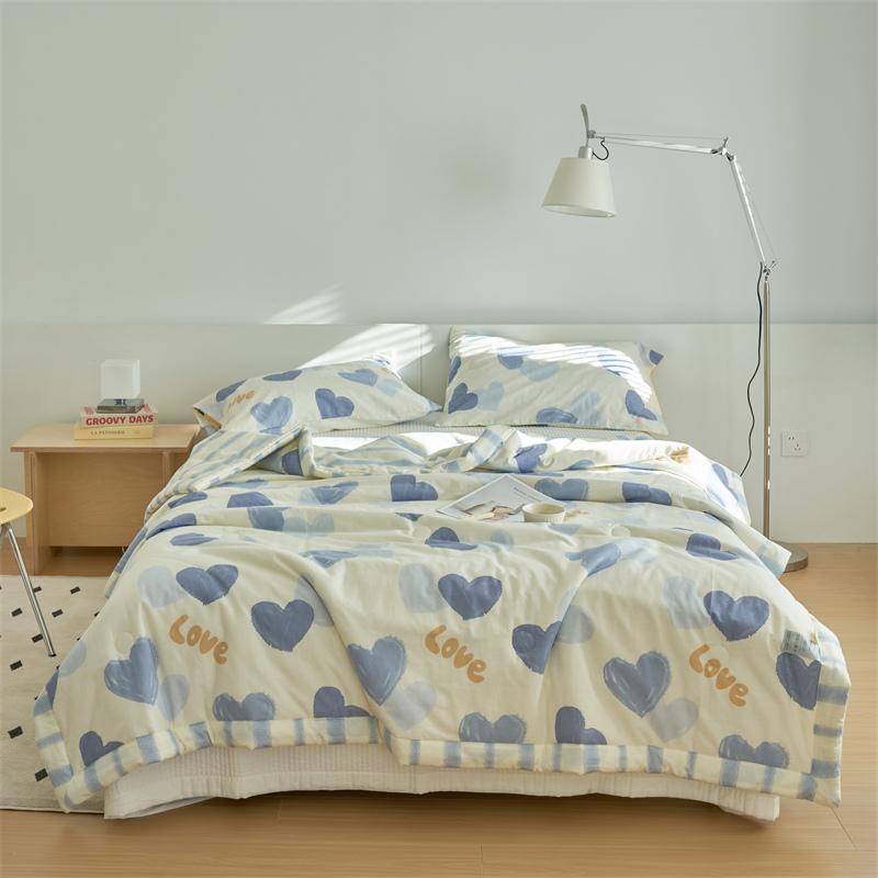 100% Cotton Animal Botanical Print Summer Comforter Comfortable Soft Breathable and Lightweight Quilted and Machine Washable