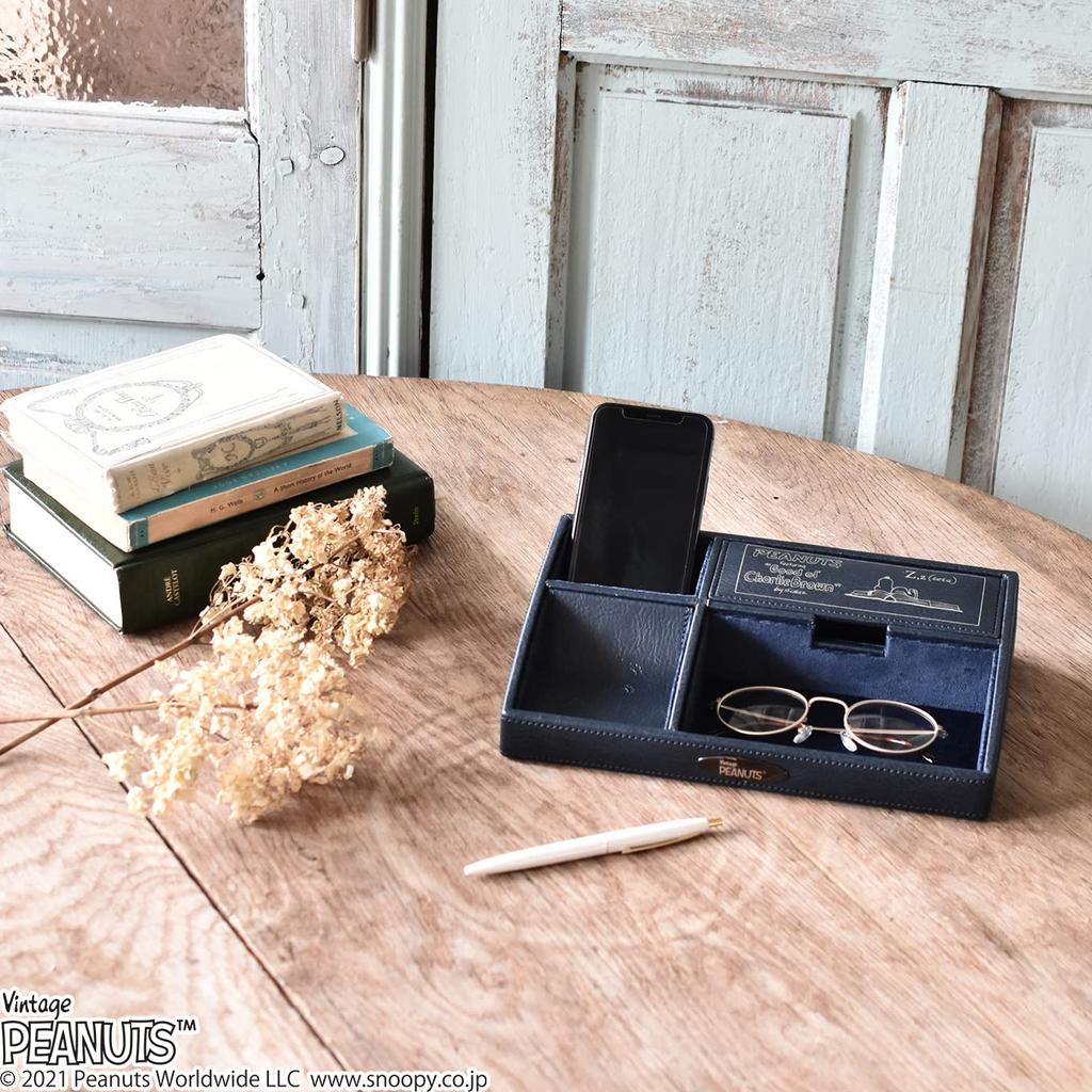 Chaya Sangyo Snoopy x x Overnighter, Navy, 151-240540NV "PEANUTS" W26.5 D17.5 H5.5cm