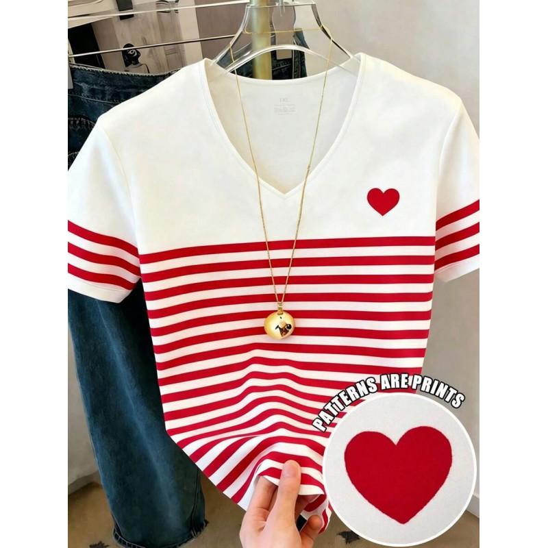 Womens V-Neck Short Sleeve Loose Fit T-Shirt With Floral Lake Scene Cartoon Bun Girl Print 2025 Casual Top