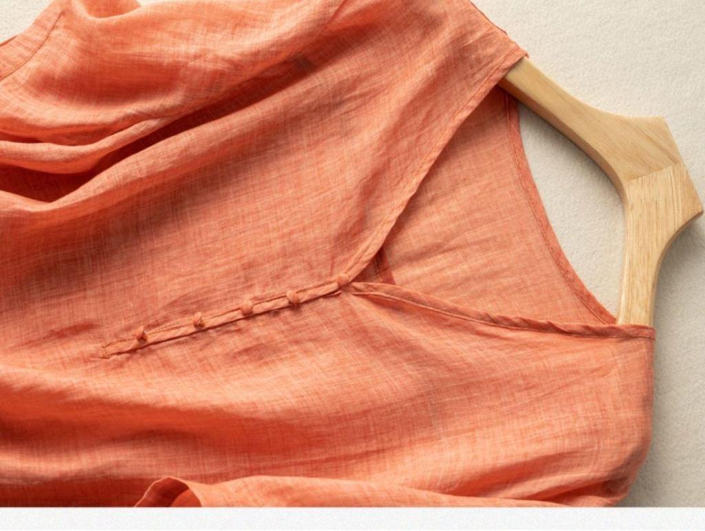 2024 Women's Casual V-Neck Slimming Solid Color Loose T-Shirt