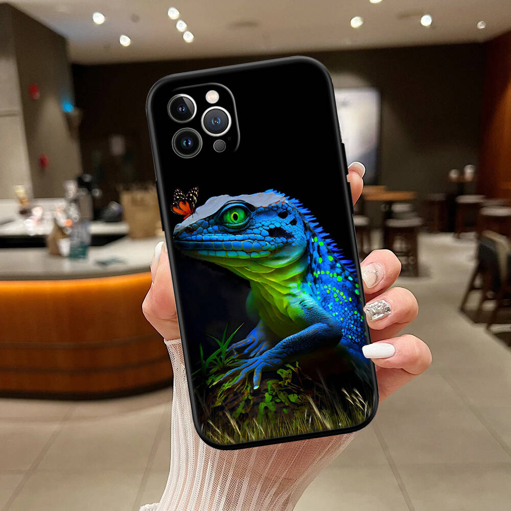 Chameleon New Phone Case for iPhone 6 6s 7 8 11 12 13 14 15 16 17 16E XS Pro Max XR X SE Air