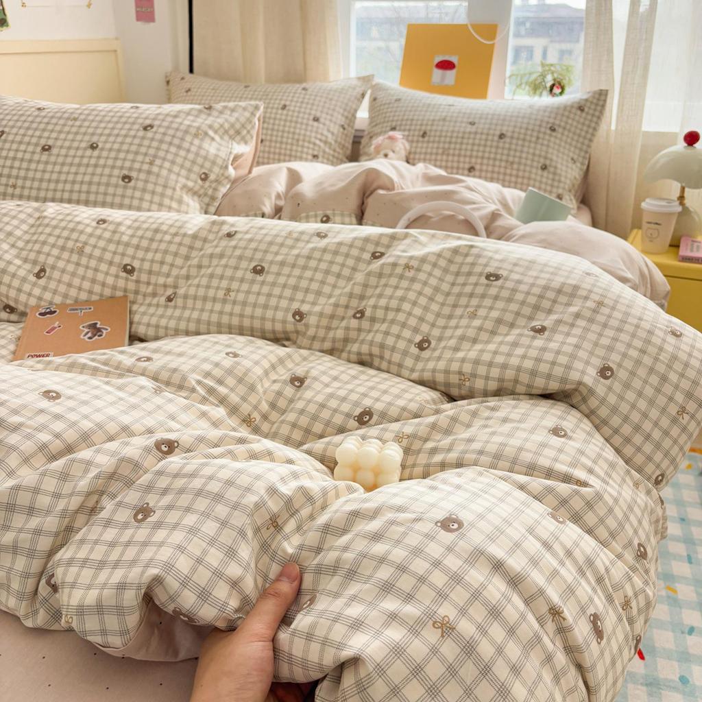 Fresh Simple Pure Cotton Duvet Cover Set, Available In Single, Three, or Four Pieces for Student Dormitories.