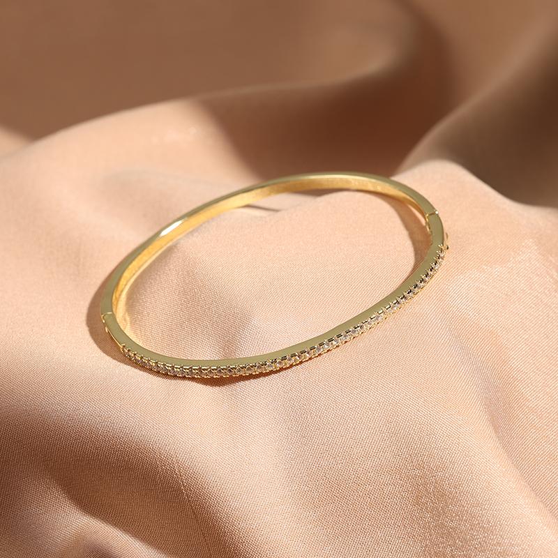 Fashionable Simple Diamond Bracelet Suitable For Women To Wear And Match For Summer Travel