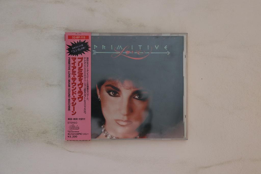CD MIAMI SOUND MACHINE - Primitive Love 328P115 Epic 1986 Japan Obi Dance & Electronica Used