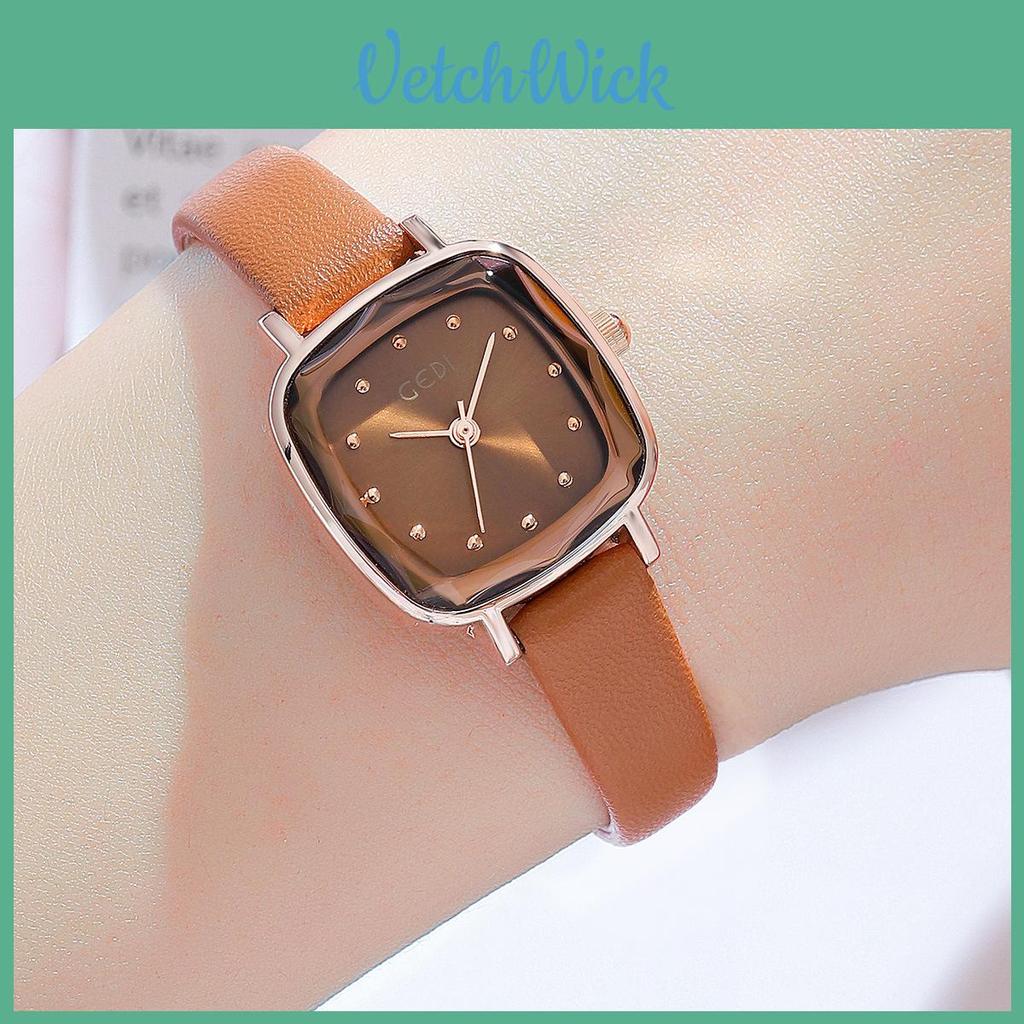 Antique Style Female Quartz Watch With Alloy Case And Elegant Leather Band For Gift