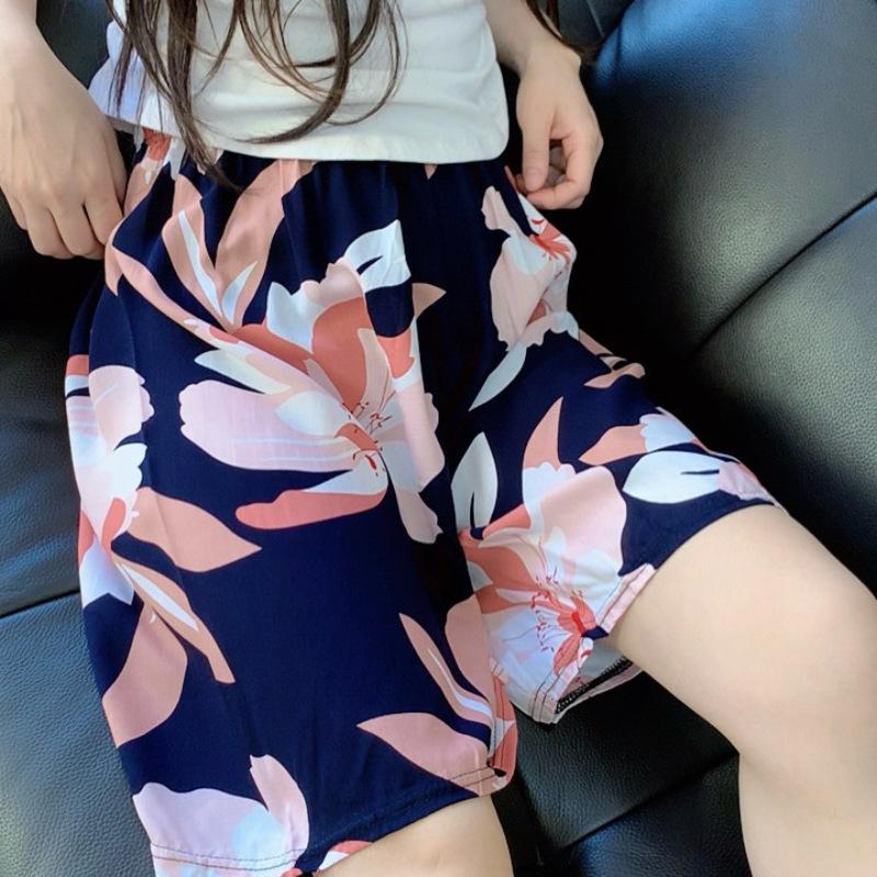 Women's Cotton & Rayon Casual Beach Shorts - Non-Fading, Summer Five-Point Style, Wear Indoors or Outdoors