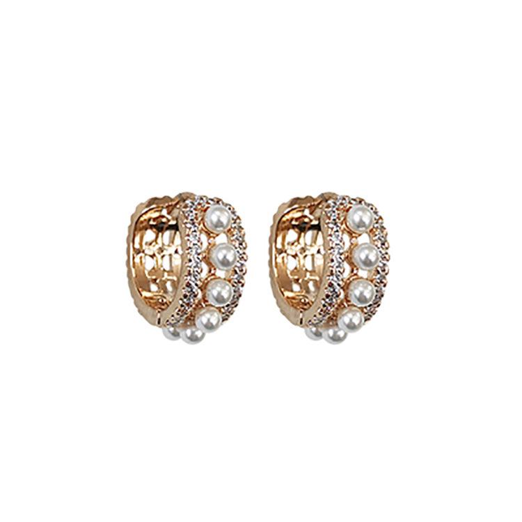 S925 Gold-Plated Sterling Silver Earrings with Pearls and Diamonds - Elegant and Unique Design for Women