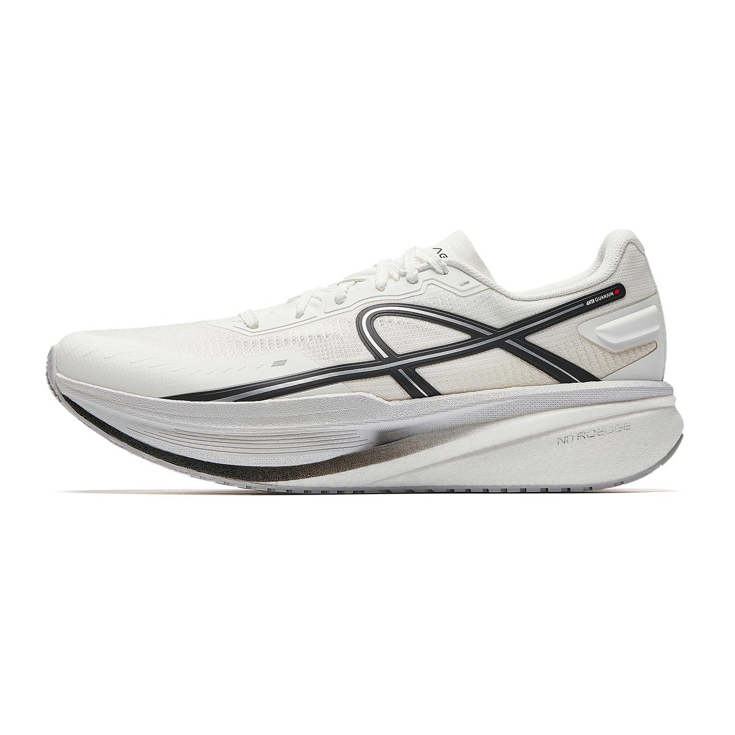 

Anta Yufeng Thick Sole Sports Shoes Fabric Rubber Low Top Running Shoes Men sneaker White Black Silver 112625501A-3 42